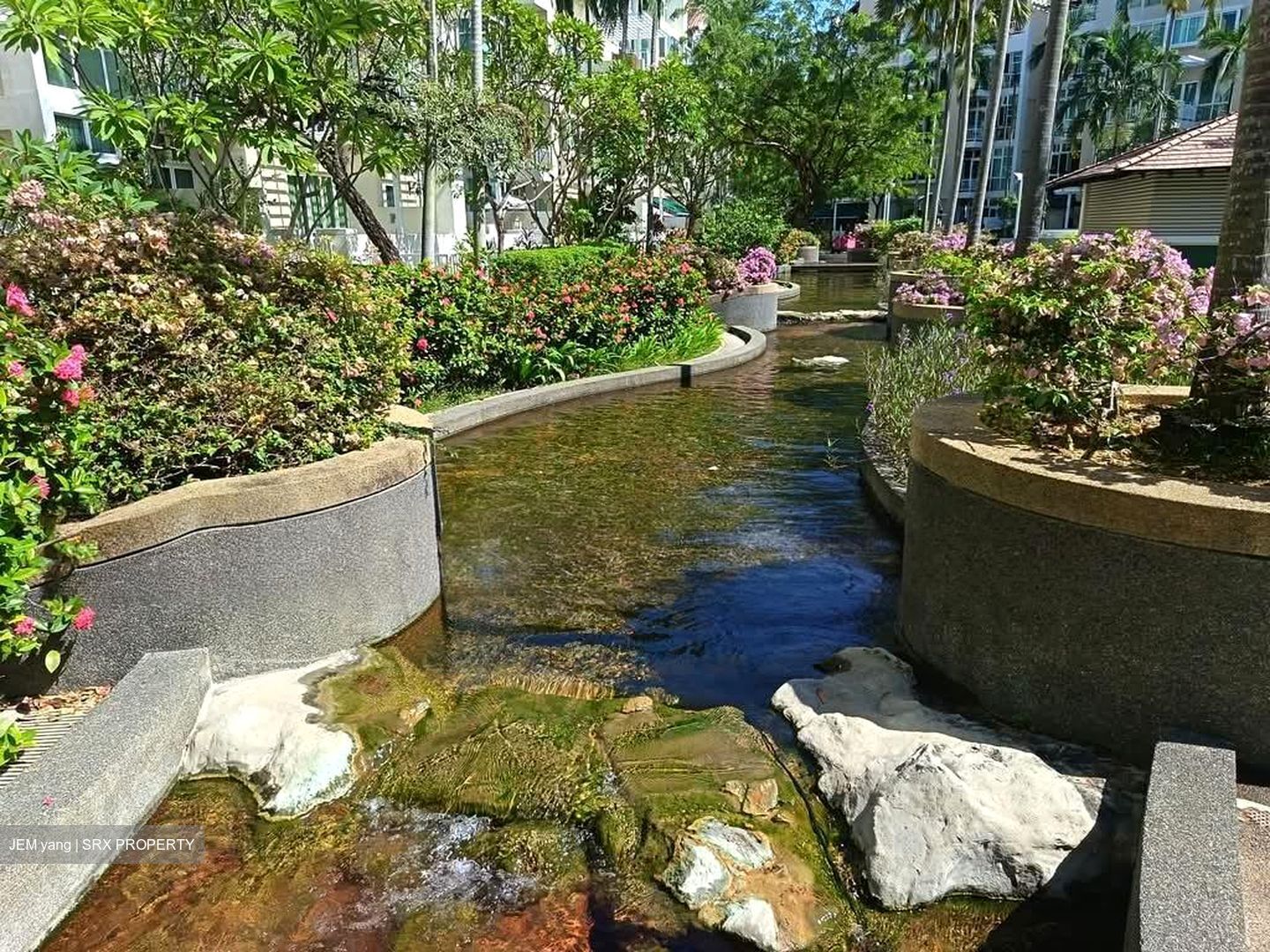 Country Park Condominium (D16), Condominium #575328321